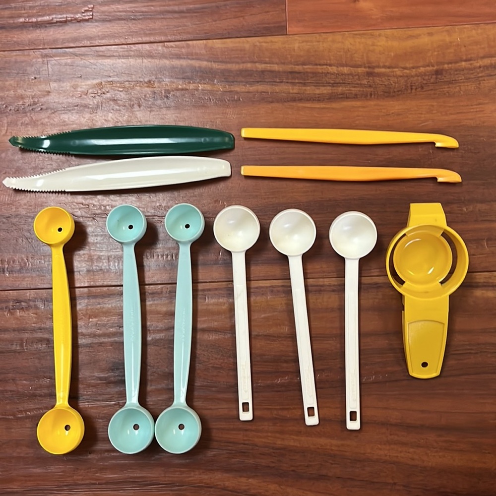 Tupperware gadgets